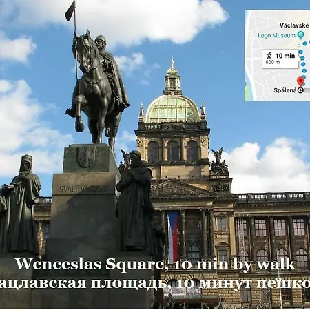 2 Rooms, For 6 People, 58m². Quiet, Nice! Fully Furnished, Air Conditioning, Fireplace! 1, Center, 7min Walk To Wenceslas Square, 5min Walk To River Vltava. Spalena Street № 9, Nove Mesto Apartman *